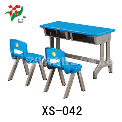 042׃@n